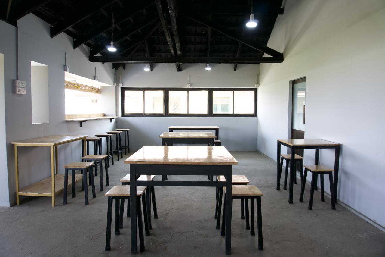 Celia Hostel Mandalaj Kültér fotó