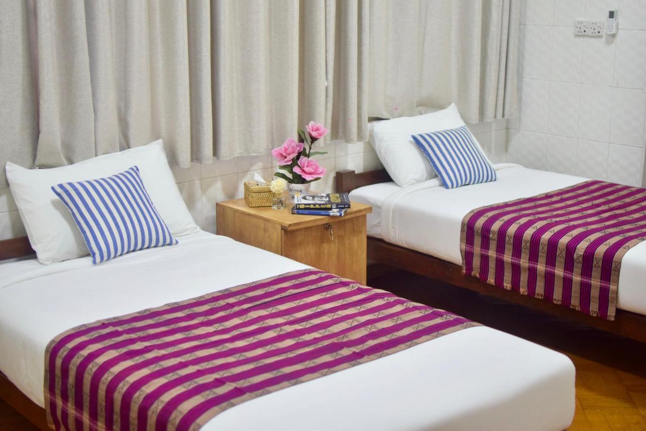 Celia Hostel Mandalaj Kültér fotó
