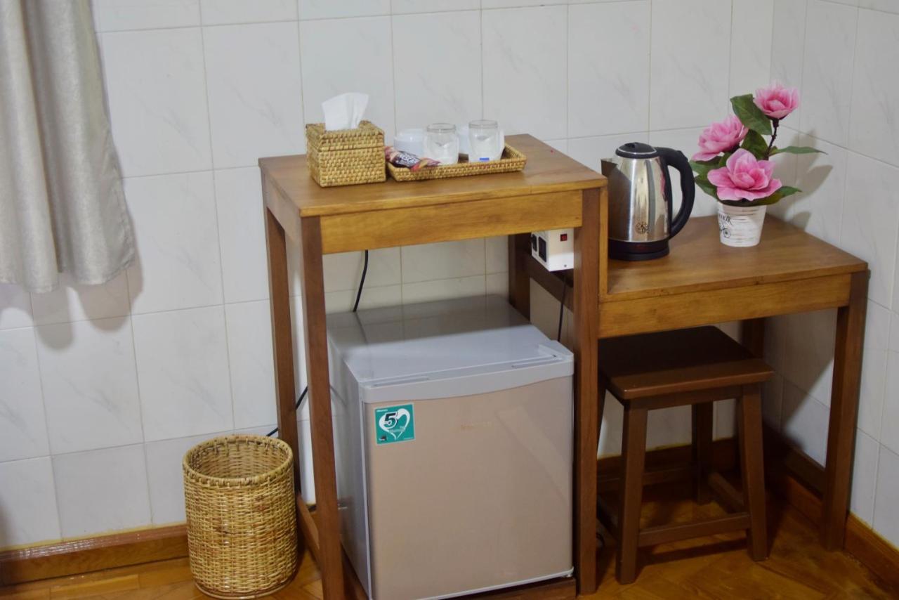 Celia Hostel Mandalaj Kültér fotó