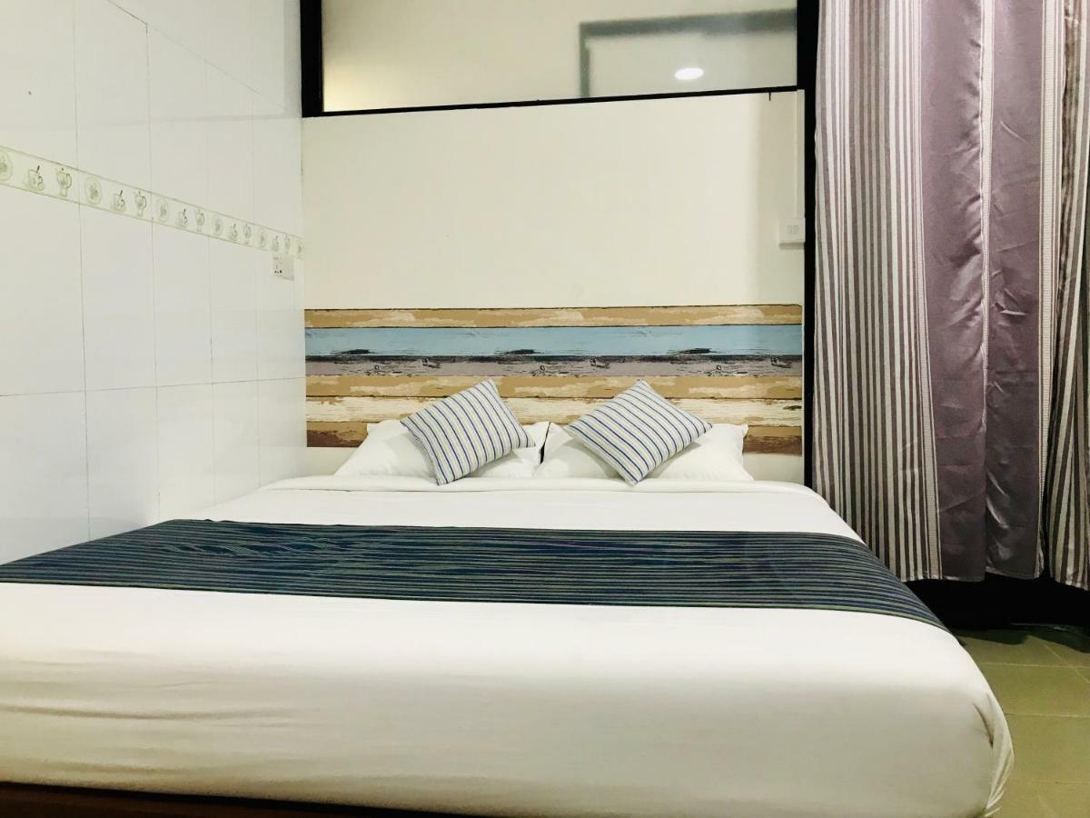 Celia Hostel Mandalaj Kültér fotó