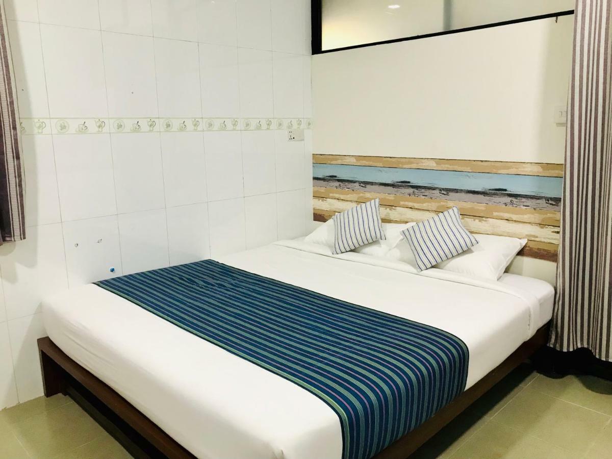 Celia Hostel Mandalaj Kültér fotó